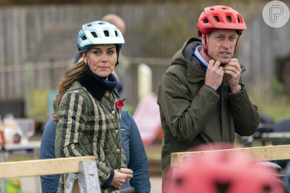 Kate Middleton e Príncipe William se aventuraram em bicicleta durante viagem à Escócia