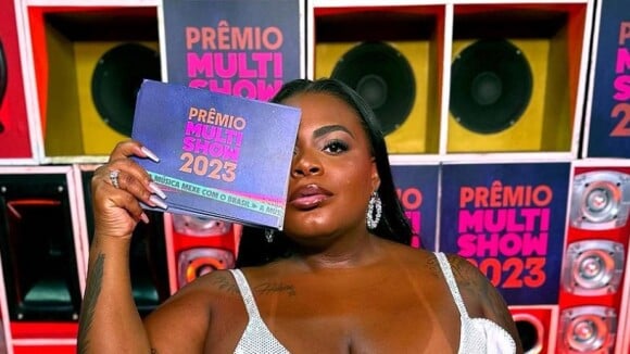 Jojo Todynho encarna 'bolo' anos 2000 em look para Prêmio Multishow 2023: 'Molhado com guaraná'