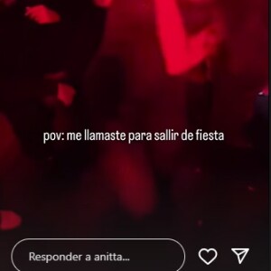 Anitta curtiu uma boate após evento de Laura Pausini
