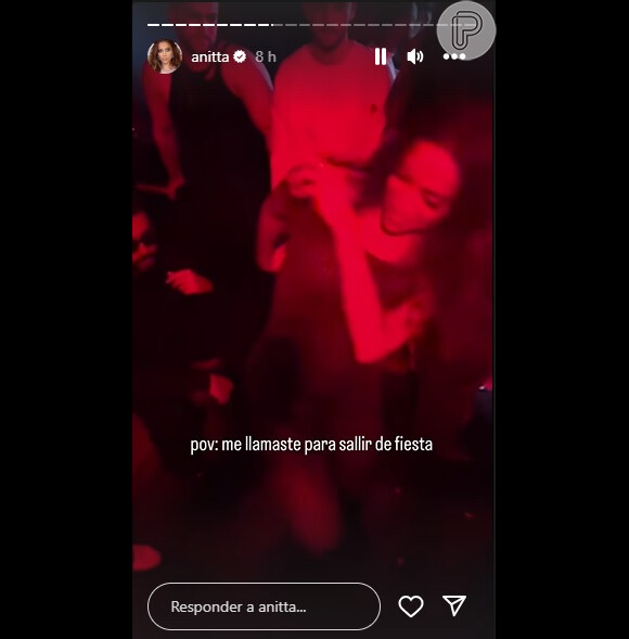 Anitta curtiu uma boate após evento de Laura Pausini