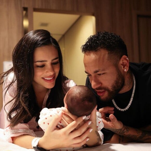 Filha de Bruna Biancardi e Neymar nasceu em outubro