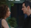 Em 'Elas por Elas', Jonas (Mateus Solano) fica arrasado com comentário inadequado de Adriana (Thalita Carauta) na primeira noite morando juntos.