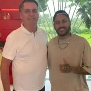 Neymar recebeu a visita de Bolsonaro em sua mansão em Mangaratiba no Rio de Janeiro