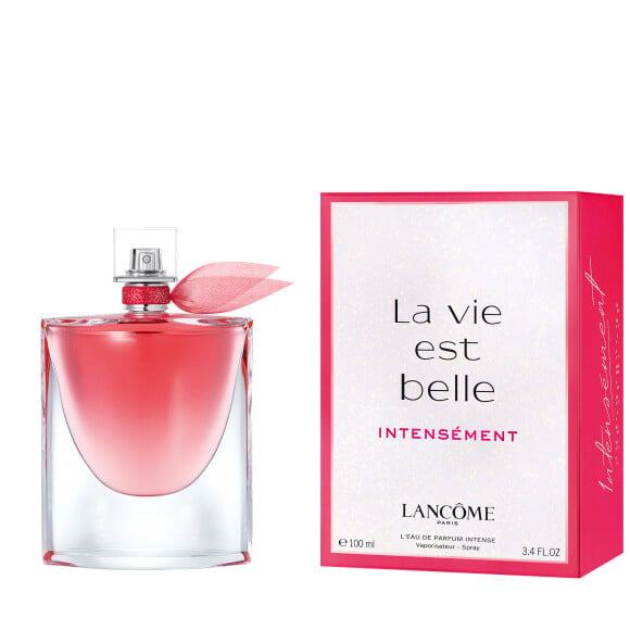 Perfume La Vie est Belle Intensément é marcante e custa cerca de R$ 699