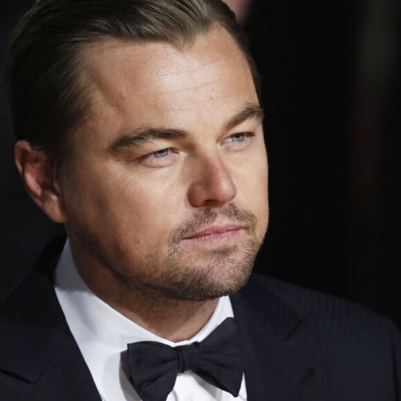 Leonardo DiCaprio "se veste mal e fede", diz modelo