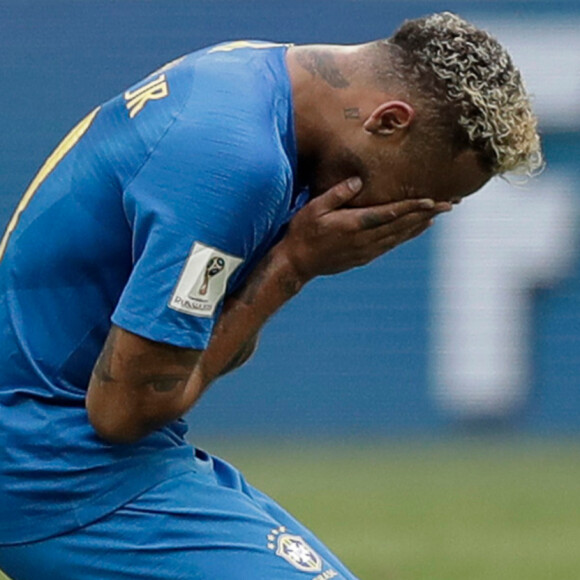 Neymar se abalou com a queda do Santos para a Segunda Divisão do Campeonato Brasileiro em 2024