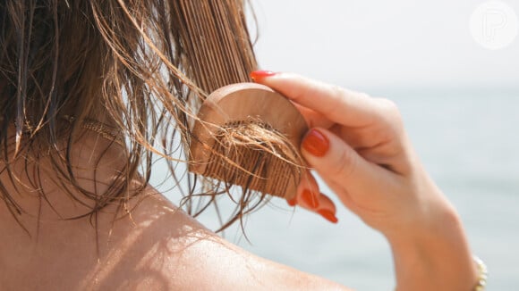Como cuidar do cabelo pós praia? Esses 5 produtos fazem TUDO!