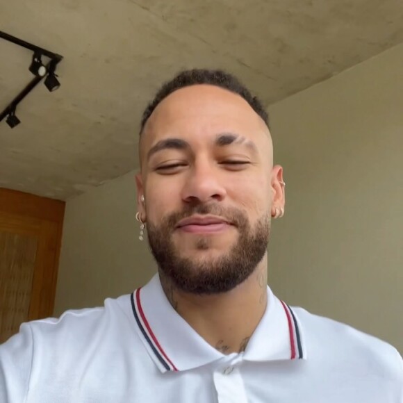 Neymar papai pela terceira vez! Ainda de acordo com Leo Dias, a notícia foi recebida com alegria, sem discussões, brigas ou questionamentos