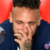 'Bastante acima do peso': Corpo de Neymar é alvo de duras críticas da imprensa internacional após nova aparição