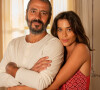 Na novela 'Renascer', João Pedro (Juan Paiva) se encanta ao conhecer Mariana (Theresa Fonseca) na casa de Jacutinga (Juliana Paes).