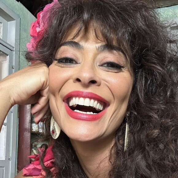 Juliana Paes atravesou as duas fases da novela 'Renascer', como Jacutinga, dona de um bordel