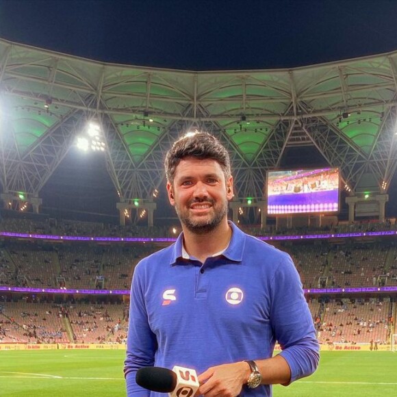 Marcelo Courrege disse que iria visitar o pai, mas esqueceu de desativar o compartilhamento de viagem, a qual Renata Heilborn tinha acesso