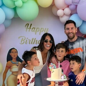 Aniversário da mulher de Messi chamou atenção na web por conta da simplicidade