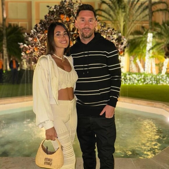 Lionel Messi e Antonela Roccuzzo viveram rumores de crise no ano passado