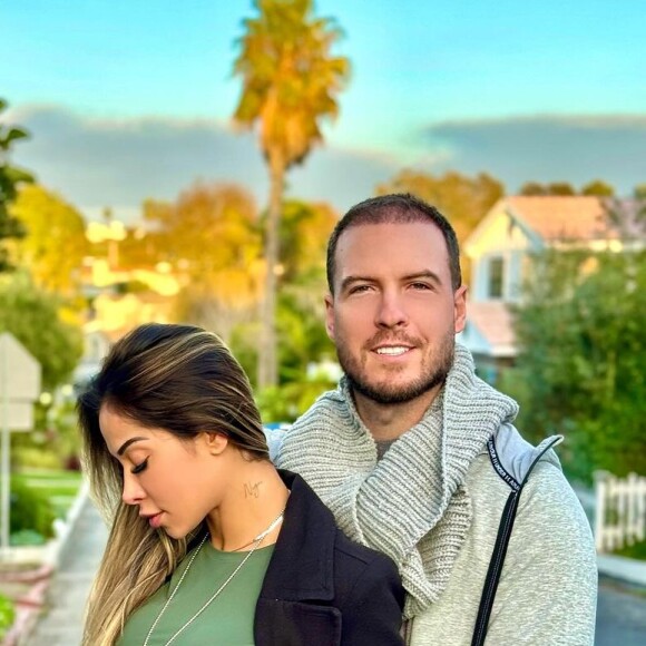 Maíra Cardi e Thiago Nigro geraram novos rumores de gravidez após publicarem uma sequência de fotos no Instagram