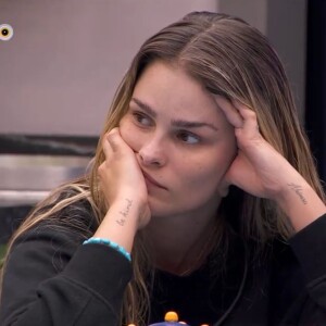 'BBB 24': Yasmin Brunet discorda de Leidy e acredita que Davi a coloca no Paredão