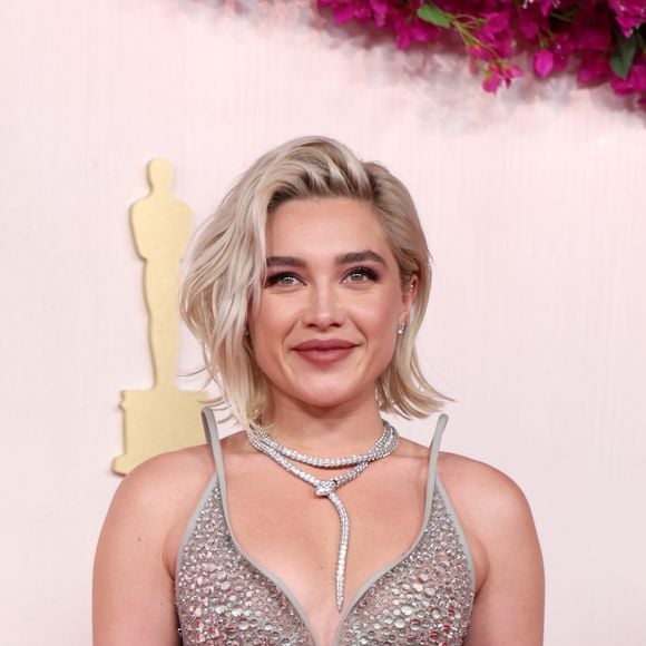 Oscar 2024: Florence Pugh em Del Core