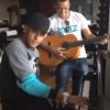 Neymar aparece tocando piano em vídeo na internet