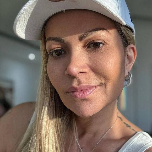 Solange Almeida ficará longe dos palcos por mais uma semana