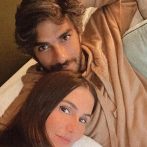 Deborah Secco pretendia 'sair de cena' e 'ficar quietinha', relata Leo Dias, do 'Fofocalizando' (SBT)