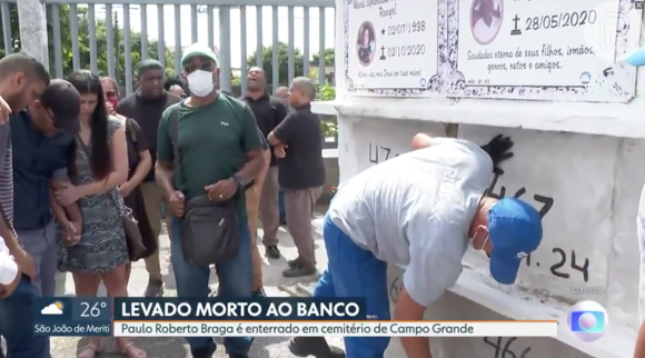 Sepultamento do 'Tio Paulo' foi acompanhado por cerca de 15 a 20 pessoas