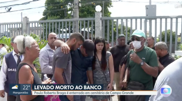 Paulo Roberto Braga, conhecido como 'Tio Paulo', foi enterrado neste sábado (20) no Rio de Janeiro 