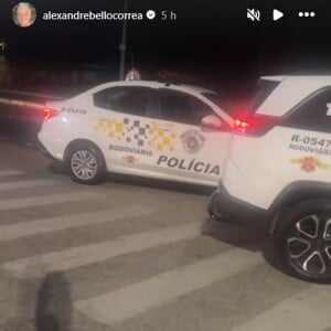 Alexandre Correa registrou a abordagem dos policiais