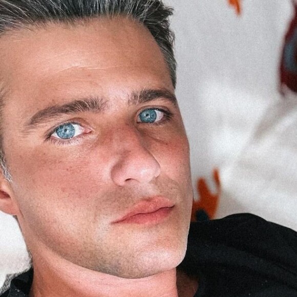 Em entrevista para a revista, Bruno Gagliasso ainda refletiu sobre a pornografia e segredos do seu casamento