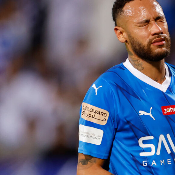 Neymar continua firme e forte como embaixador da Blaze mesmo após a polêmica reportagem do 'Fantástico'