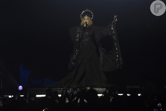 Madonna realizou um show apoteótico na noite deste sábado (04), em Copacabana, no Rio de Janeiro