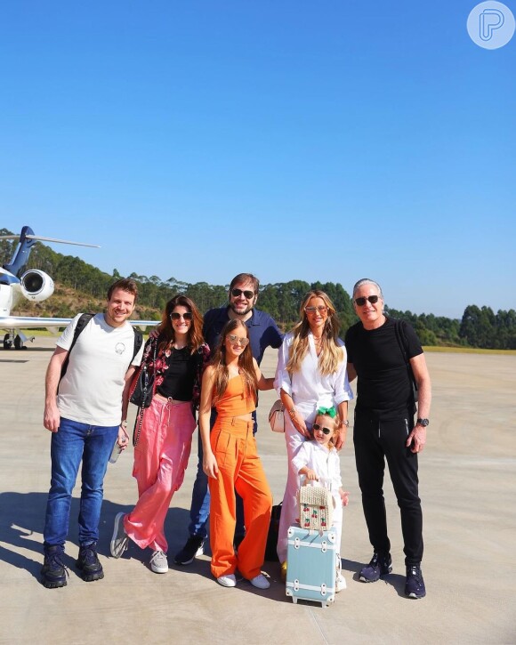 Roberto Justus reuniu filhos, entre eles, Rafaella Justus, em uma viagem para celebrar o aniversário de 69 anos