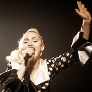 Madonna pediu o fim da tentativa de boicote à sua apresentação: 'Se você tem certeza de que sou uma pecadora, então quem não pecou atire a primeira pedra'