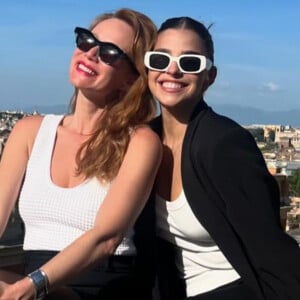 Mariana Ximenes e Gabriela Medvedovsky se pronunciaram a respeito de rumor de romance: 'Sempre brincamos que se fôssemos um casal, de fato, seríamos um casal incrível', disse Gabriela