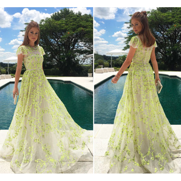 Marina Ruy Barbosa aposta em look de casamento na cor verde neon