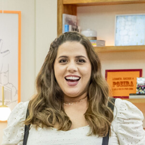 Tati Machado revelou ter escolhido primeiro os acessórios e depois seu look