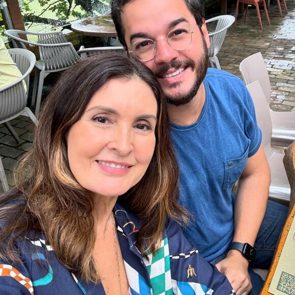 Fátima Bernardes atualmente namora o deputado federal Túlio Gadêlha