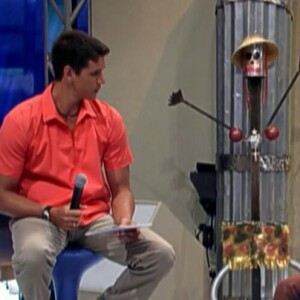 Kleber Bambam foi um dos convidados do 'Gente Inocente', programa em que Bruna Marquezine participava com outras crianças nos anos 2000