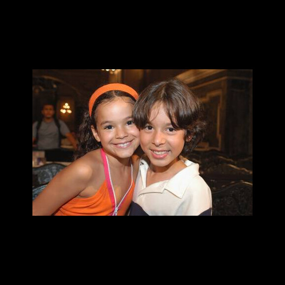 Brunno Abrahão e Bruna Marquezine começaram nos anos 2000; hoje, ex-ator mirim dispensa TV