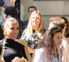 Anitta prestigiou o desfile da grife italiana Schiaparelli