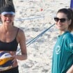 Protagonista de 'Mania de Você', Agatha Moreira usa biquíni preto cavado e joga vôlei de praia com Camila Queiroz. Fotos!