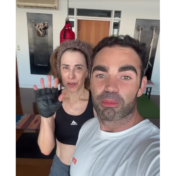 Fernanda Torres tem seguido uma nova rotina saudável aos seus 58 anos e os exercícios físicos fazem parte dela