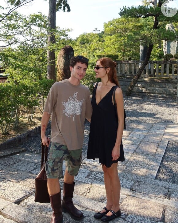 Sasha Meneghel apostou em vestidinhos mais leves para curtir viagem no Japão