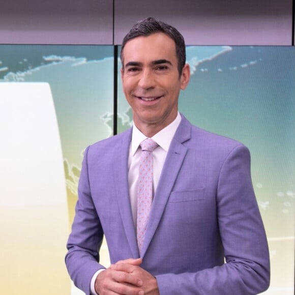 Como César Tralli era há 30 anos? Jornalista resgata reportagem antiga na TV Globo e ganha elogio de apresentador