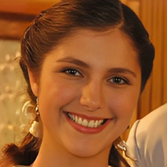 Tammy Di Calafiori é Nina em 'Alma Gêmea'