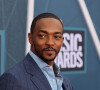 Antes mais magro, Anthony Mackie, usou e abusou dos treinos de força para construir um corpo de super-herói