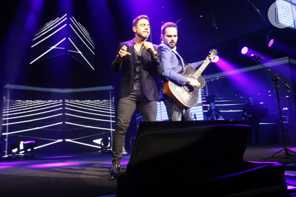 Luciano chegou a anunciar o fim da dupla com Zezé Di Camargo durante um show em 2011