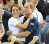 Ao lado do príncipe Harry e do príncipe William , Kate foi vista torcendo em uma infinidade de eventos, incluindo hipismo, ciclismo e vela em Londres, 2012