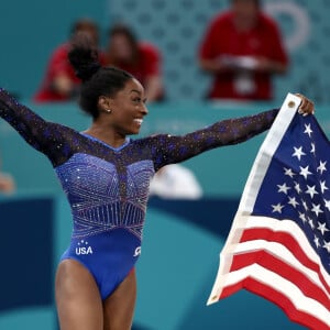 Simone Biles alfineta ex-companheira ao ganhar ouro: 'falta de talento, preguiça, campeãs olímpicas'