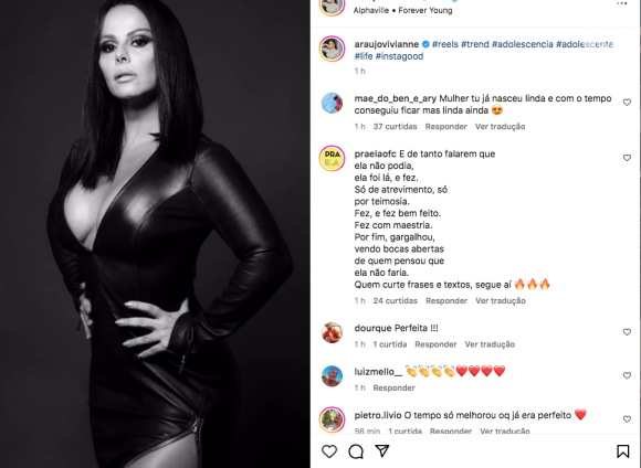 Viviane Araujo recebeu muitos elogios de fãs, que se renderam à beleza da atriz na foto resgatada