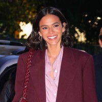 Com João Guilherme, Bruna Marquezine aposta em blazer oversized elegante para festa de aniversário beneficente. Fotos!